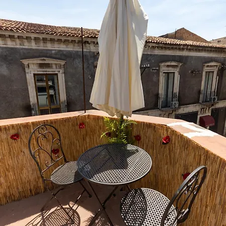 Bellini Theater Palace Apartment Catania
