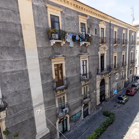 Bellini Theater Palace Apartment Catania
